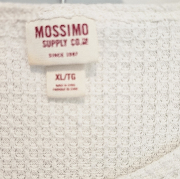 Mossimo Cream Waffle Knit Long Sleeve Top | XL Lace Shoulder Detail - Picture 4 of 13